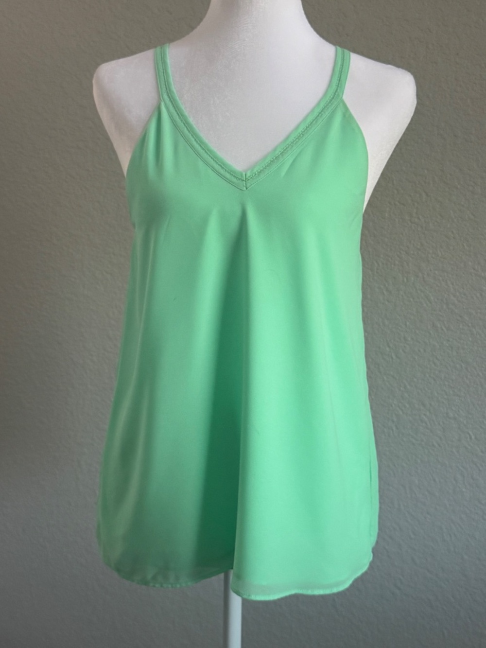 Naked Zebra Mint Green V neck Cami Top Size Small - Picture 2 of 9